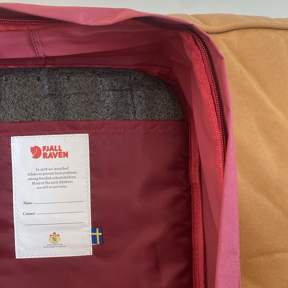 Dark red classic size Fjallraven backpack - Picture 6 of 6